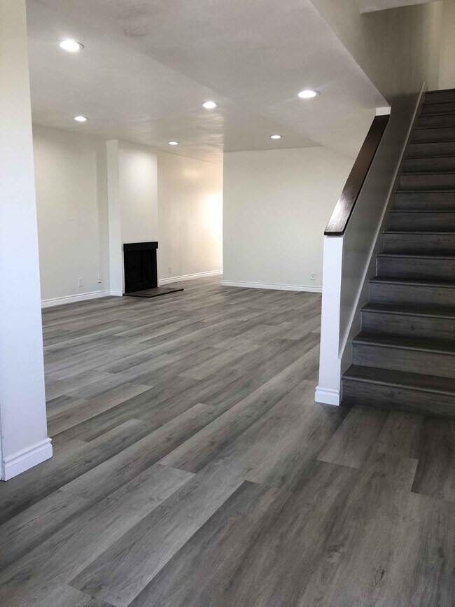 Photo - 400 S Garfield Ave Condo Unit 5