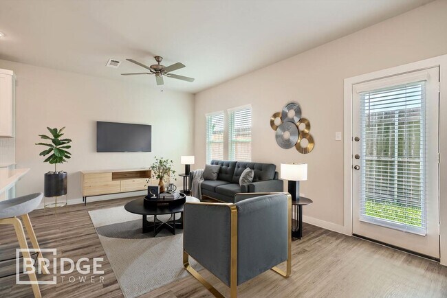 Photo - 305 N Centro Circle, Shenandoah, TX 77385