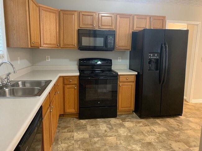 Photo - Charming 3 BR / 2 BATH Ranch!!