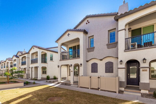 Photo - 4054 E Amoroso Dr