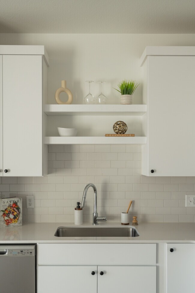 Photo - Reserve At Jordan Creek