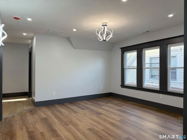 Photo - 134 Hubinger St