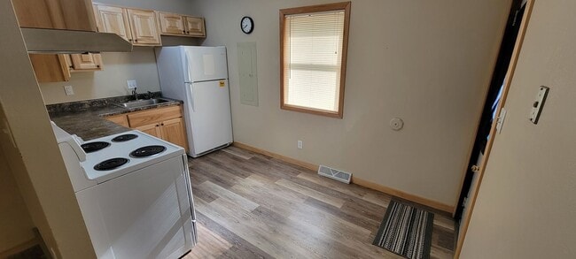 Photo - 7917-19 University Unit 7919 University Ave.