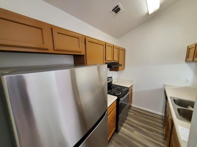 Photo - 124 Whisper Way Unidad Duplex