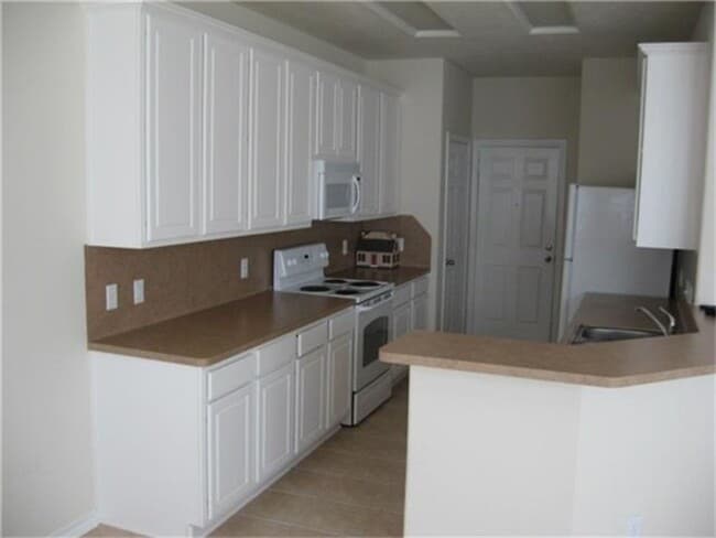 Photo - 17154 Oakwood Chase Dr