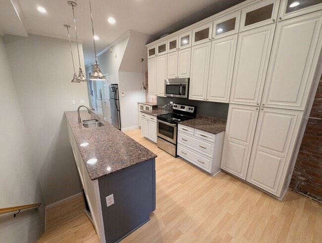 Photo - Exquisite Home in Lafayette Square - $500 ...