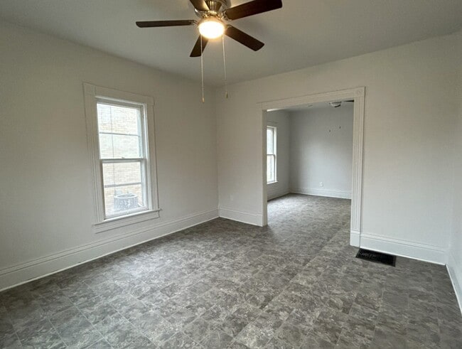 1616 5th Ave