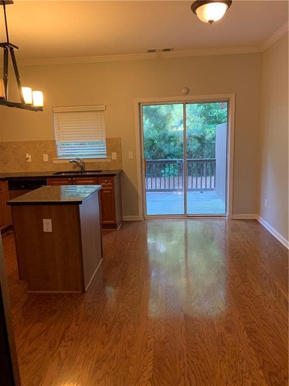 Photo - 1569 Liberty Pkwy NW