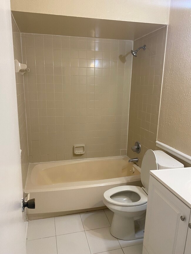 Photo - 5486 Pinehaven Ct