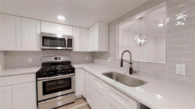 Photo - 1913 Hearthstone Dr Condo