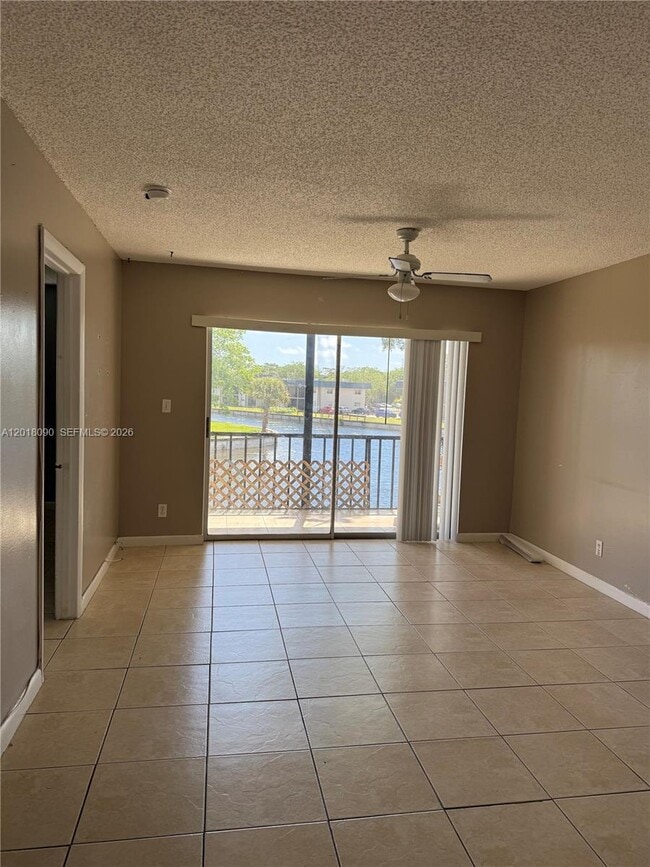 Photo - 8020 N Colony Cir Unit 209
