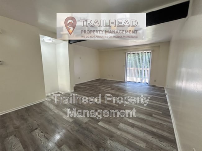 Photo - 3129 Easton St