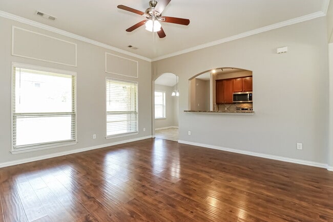 Photo - 319 W Little Creek Rd