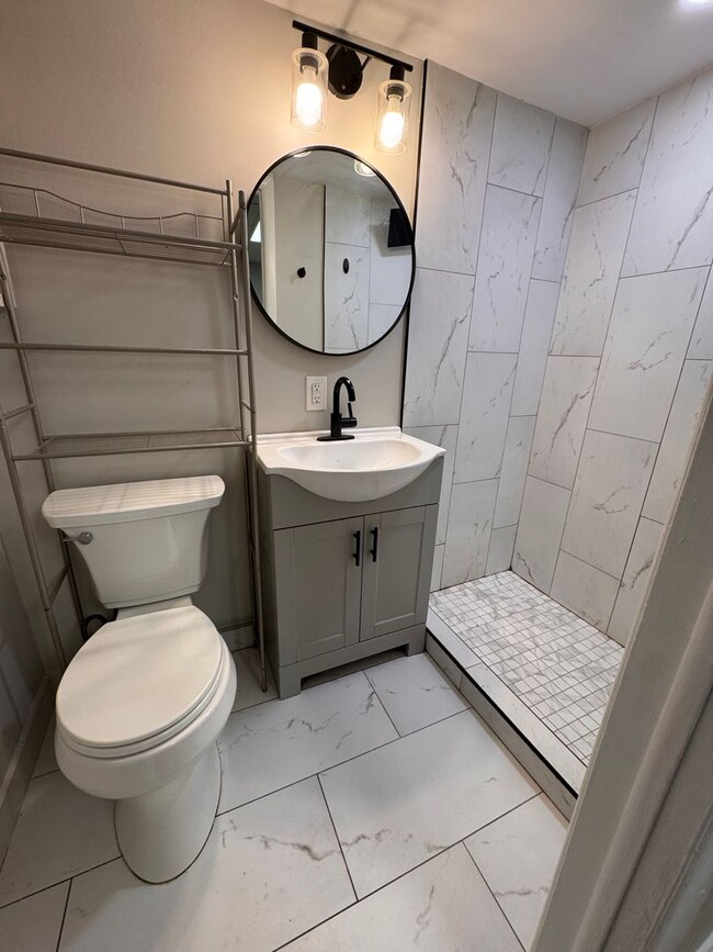 Photo - 638-641 Atlantic Street Unit 639 2