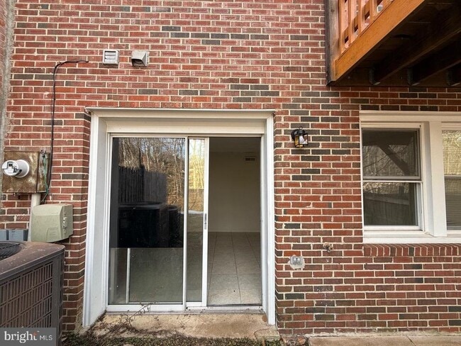 Photo - 230 Overlook Ct