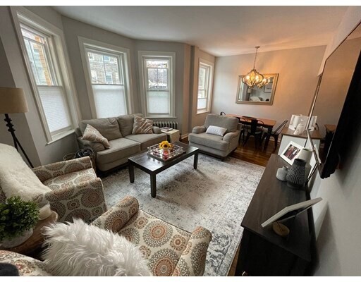 Building Photo - 141 Chiswick Rd Unit #01,