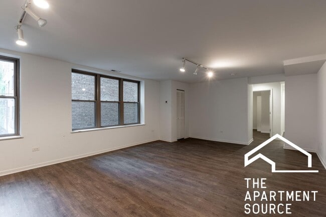 Photo - 940 W Winona St Unit 207