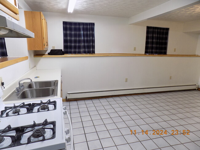 Photo - 1485 Van Voorhis Rd Apartments Unit 3