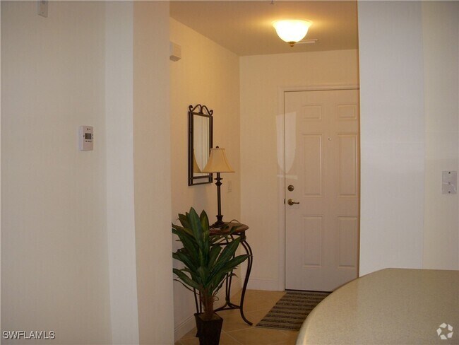 Building Photo - 11021 Gulf Reflections Drive Unit 303 Rental