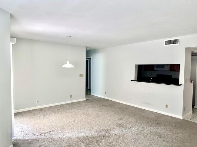 Photo - 9901 Westview Dr Unit 314
