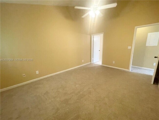 Photo - 3429 NW 44th St Unit 201