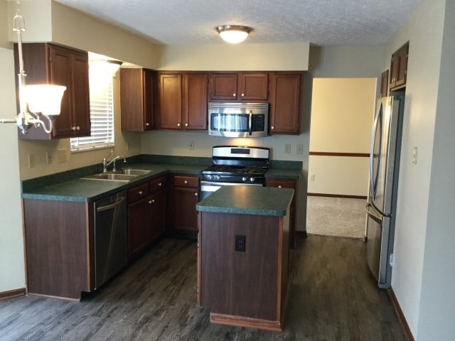 Photo - 9249 Belmont Pl