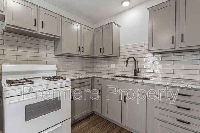 Photo - 14834 E Nickell Ave