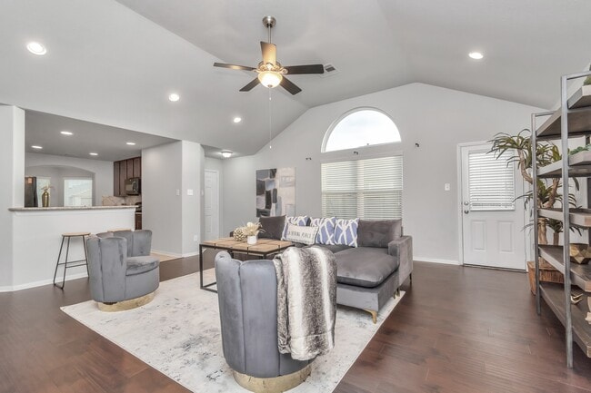 Photo - 2411 Zephyr Ln