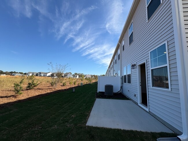 Photo - 106 Blossom Field Way