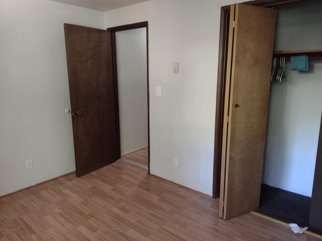 Photo - 1039 Vine Ave