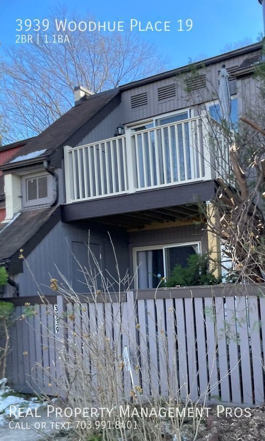 Photo - 3939 Woodhue Pl Townhome