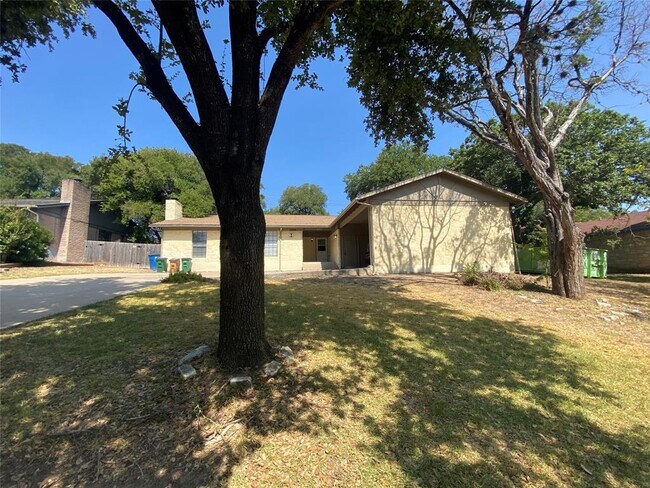 Photo - 11204 Brushy Glen Dr Townhome