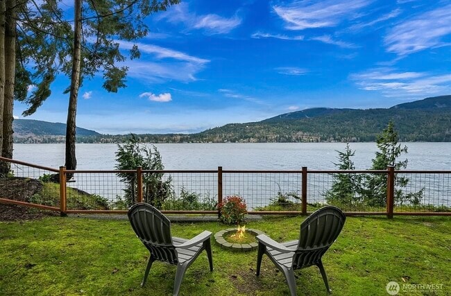 Photo - 2562 Lake Whatcom Blvd