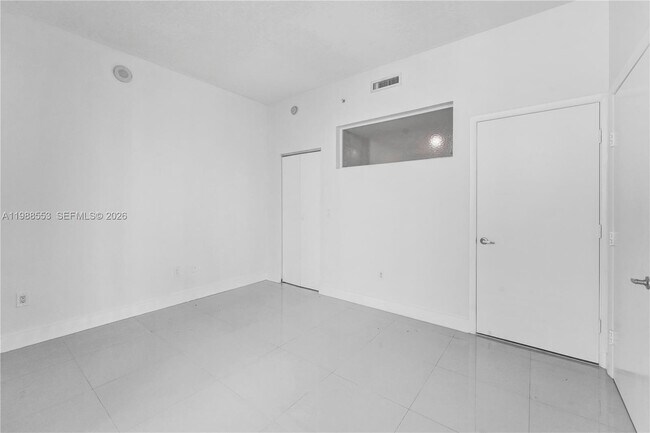 Photo - 350 NE 24th St Unit 507