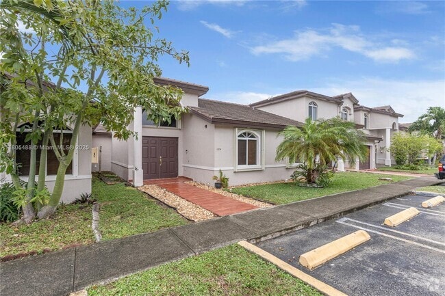 Building Photo - 8433 NW 189th St Rental