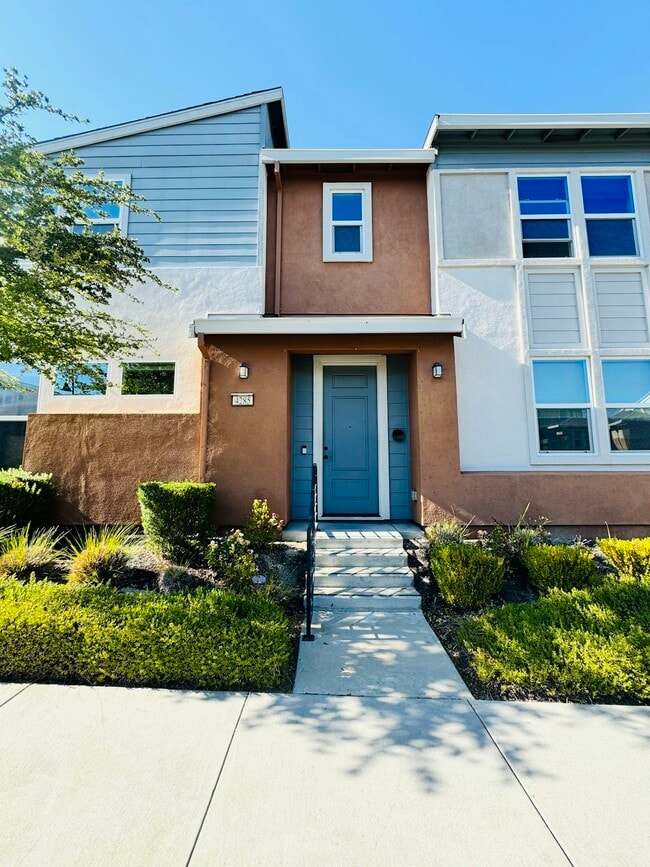Building Photo - 4285 Trolan Ln