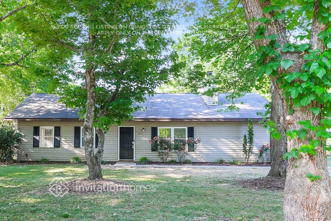 Building Photo - 7001 Fieldlark Ln