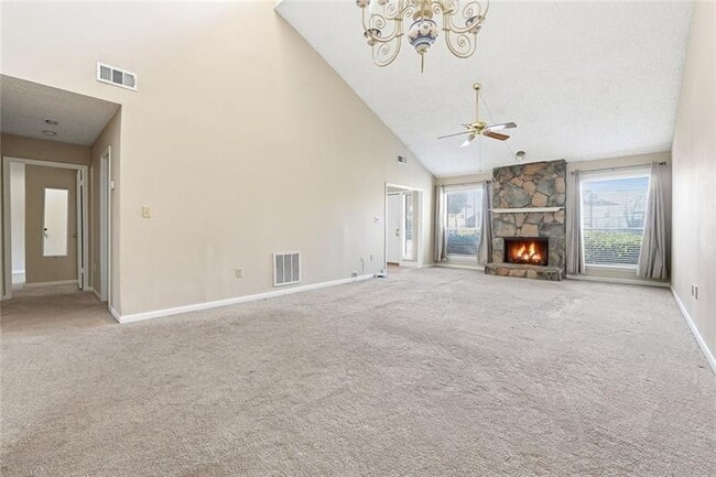 Photo - 813 Serramonte Dr