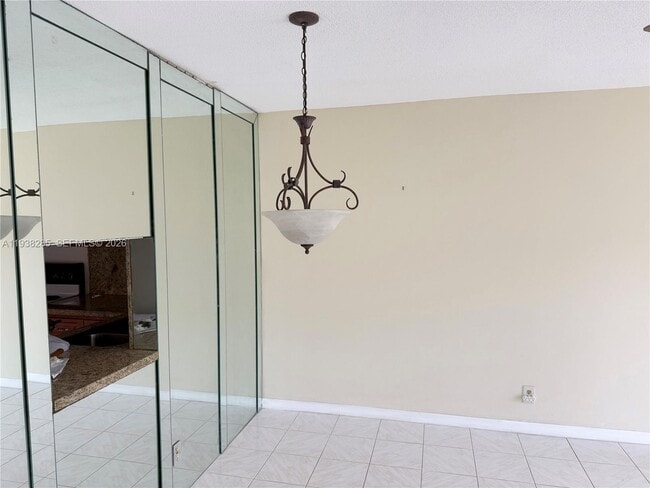 Photo - 300 NE 14th Ave Unit 404