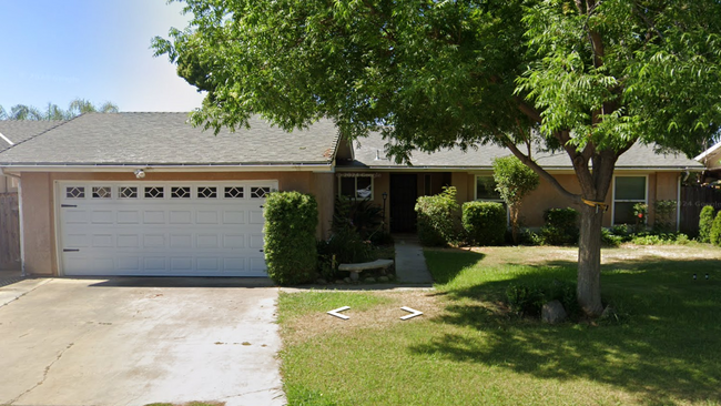 Charming 2-Bedroom, 1-Bath Home in Clovis,... - Charming 2-Bedroom, 1-Bath Home in Clovis,...