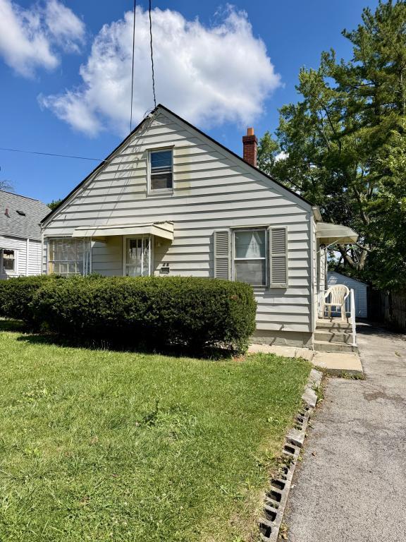 Building Photo - 26 Meadowbrook Ave