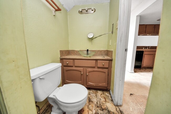 Photo - 5747 Easthampton Dr