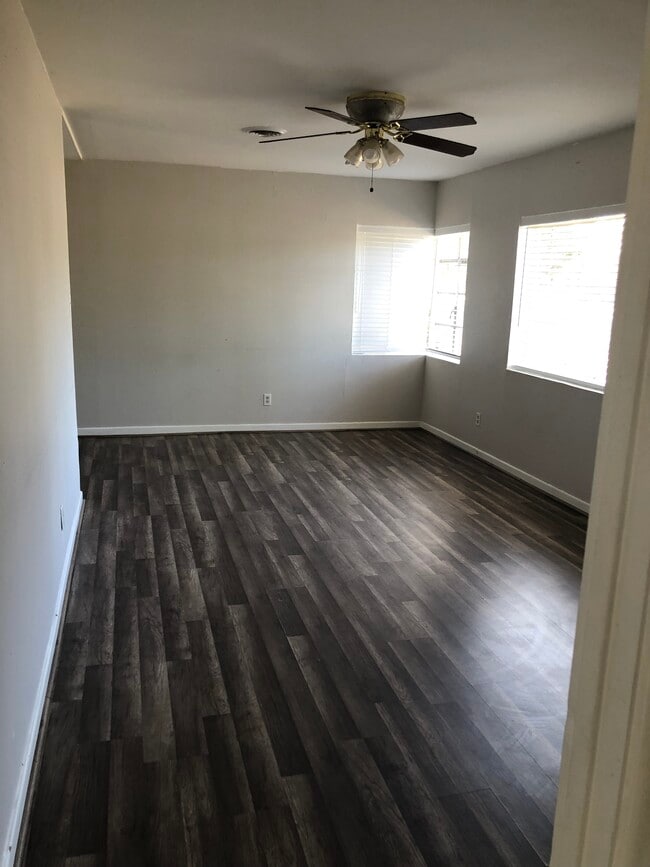 Photo - 4515 40th St