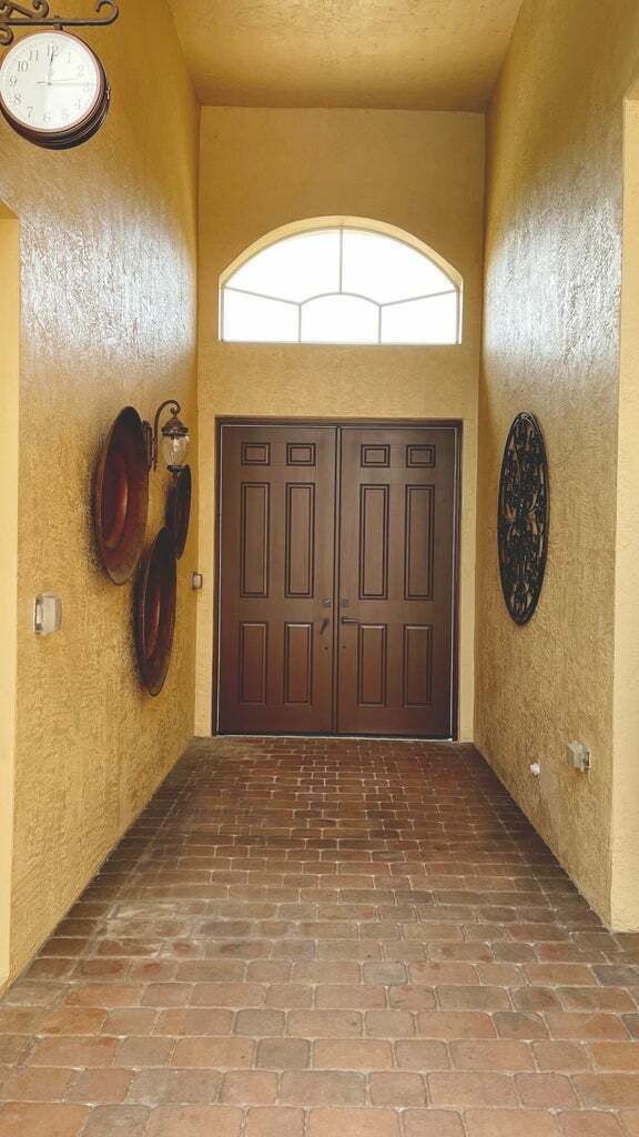 Photo - 9843 Vía Amati