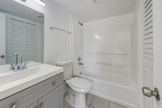 Photo - The Rise Lake front Rentals