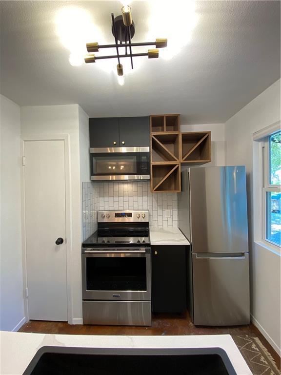 Photo - 2119 Oxford Ave Unit B