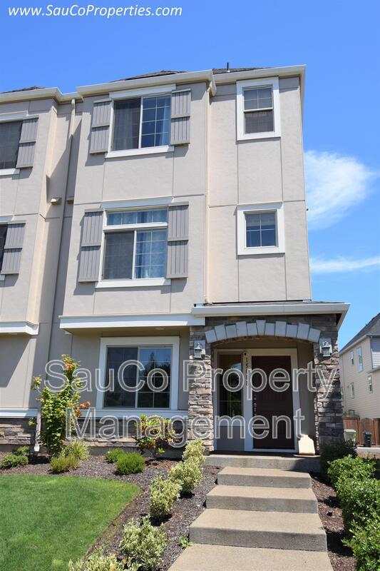 Building Photo - 15088 NW Marianna St Rental