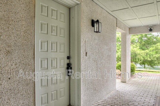 Photo - 106 Riverbend Dr