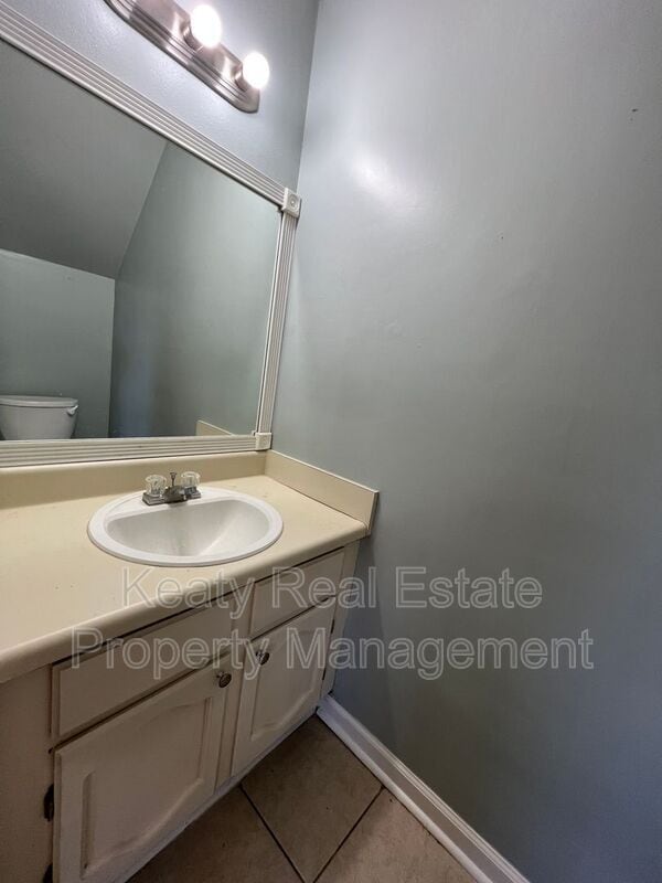 Photo - 418 Failla Rd