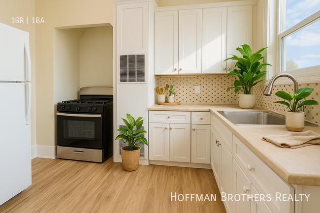 Building Photo - 1022 N Berendo St Unit 3